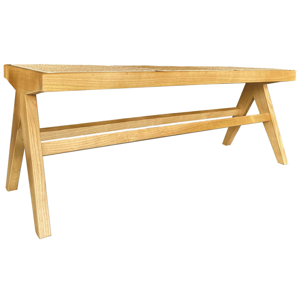 Takashi Bench, Natural