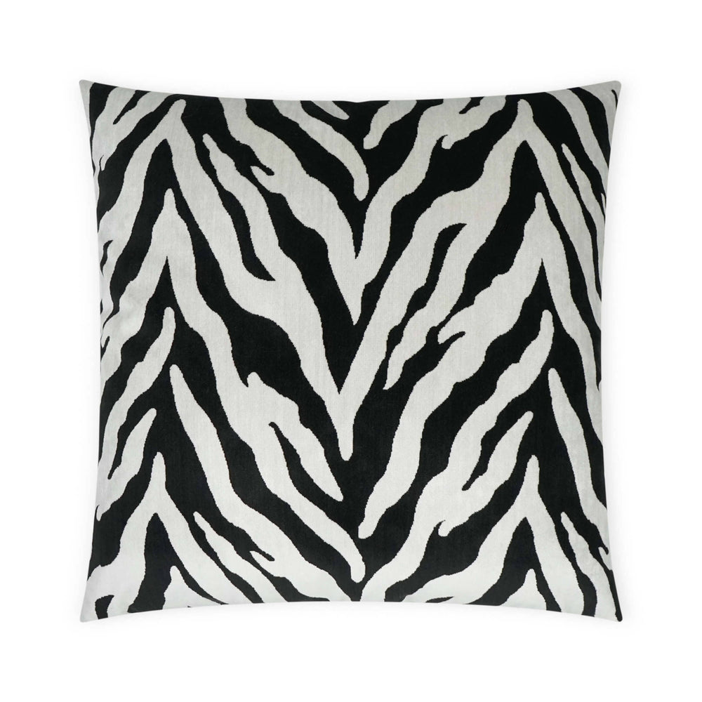 Tanja Pillow, Ebony